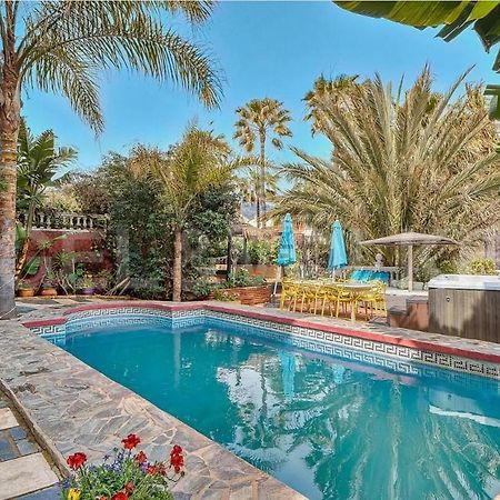 Majestic Villa By The Beach Heated Private Pool & Jacuzzi Benalmádena Exterior photo