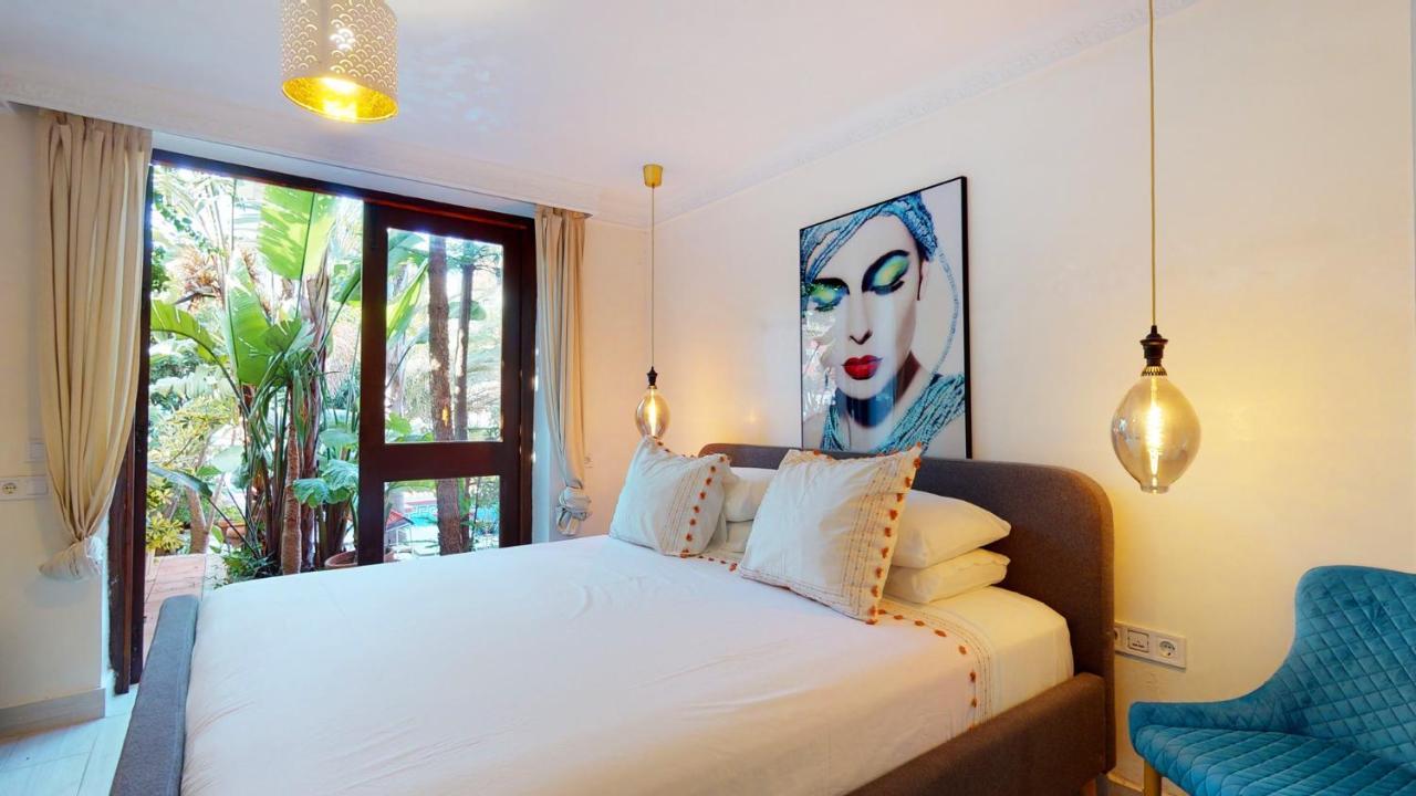 Majestic Villa By The Beach Heated Private Pool & Jacuzzi Benalmádena Exterior photo