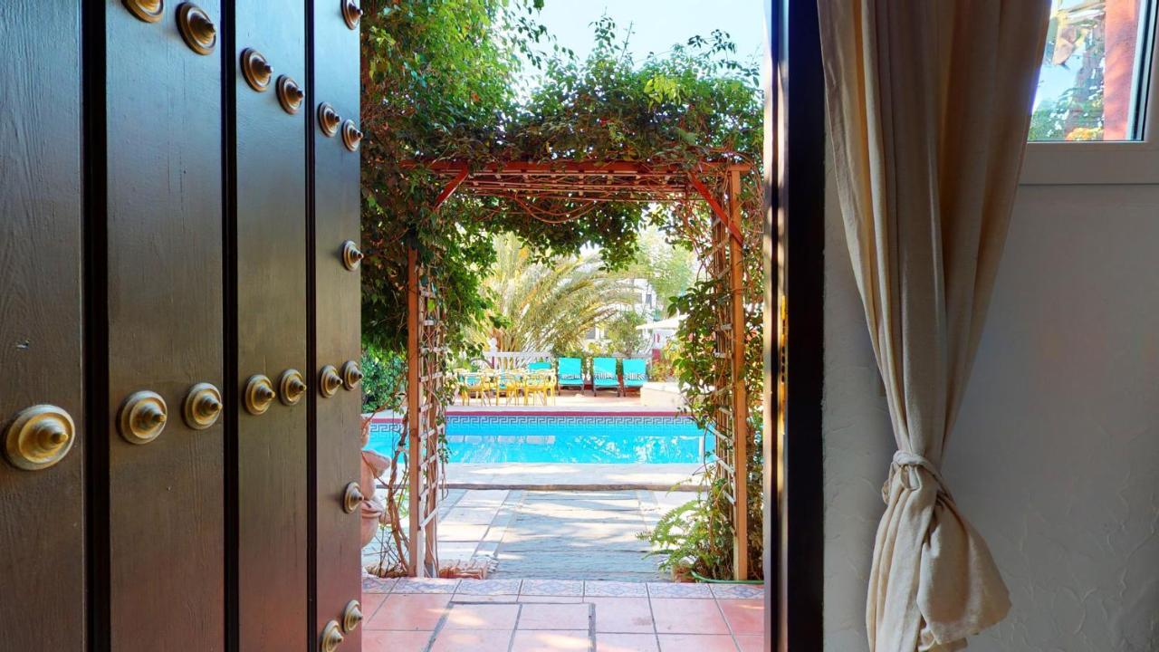 Majestic Villa By The Beach Heated Private Pool & Jacuzzi Benalmádena Exterior photo