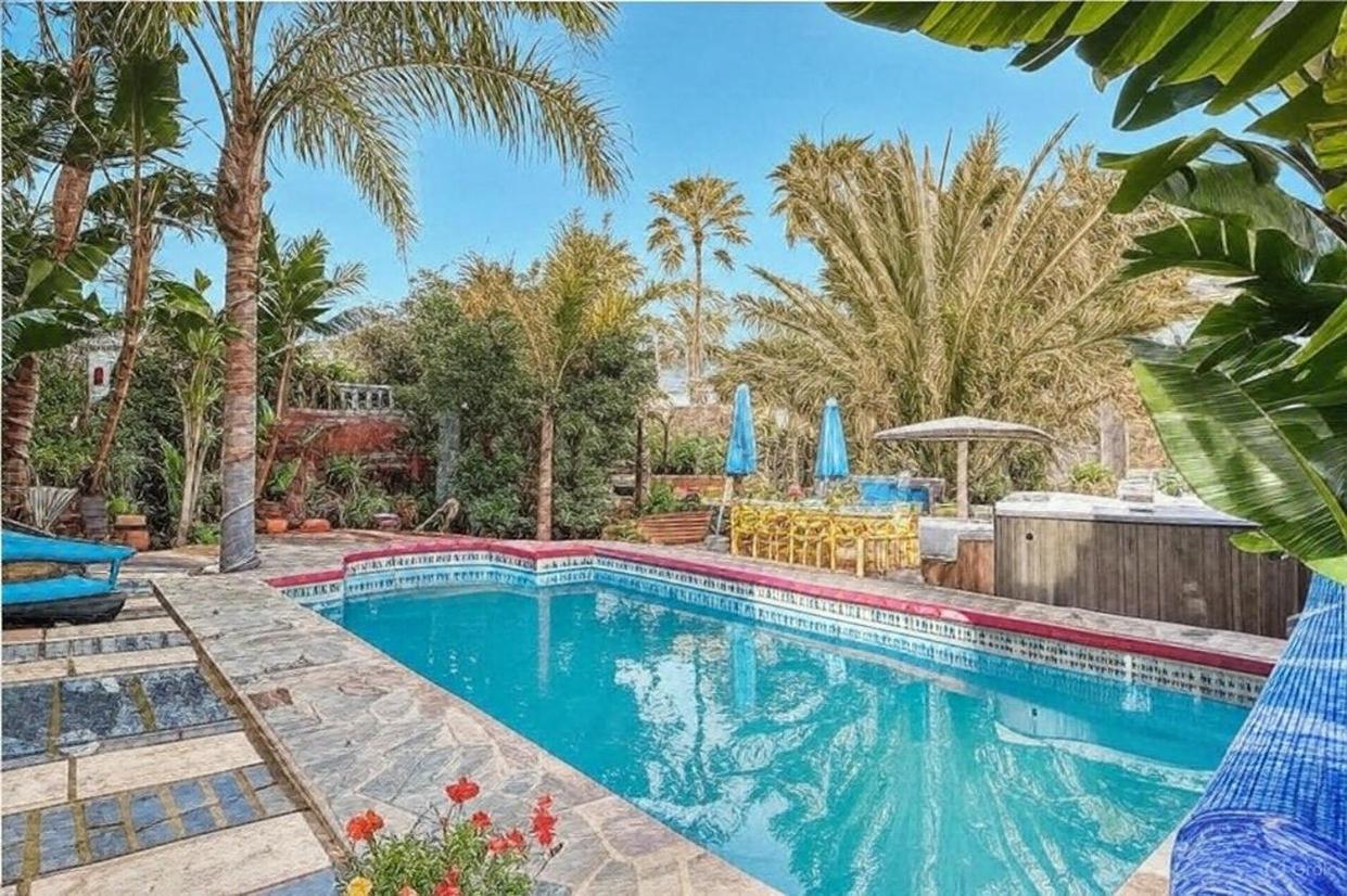 Majestic Villa By The Beach Heated Private Pool & Jacuzzi Benalmádena Exterior photo