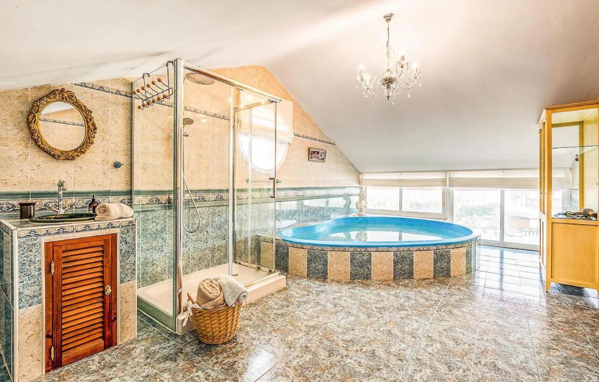 Majestic Villa By The Beach Heated Private Pool & Jacuzzi Benalmádena Exterior photo