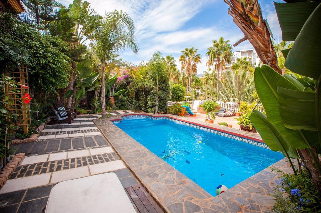 Majestic Villa By The Beach Heated Private Pool & Jacuzzi Benalmádena Exterior photo